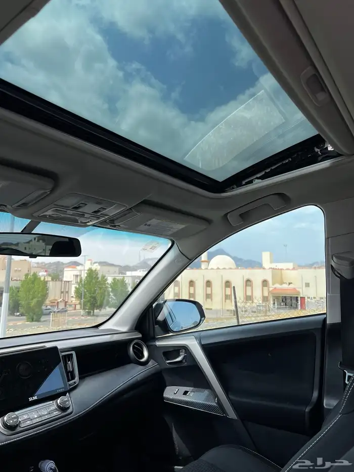للبيع تويوتا راف فور RAV4 11