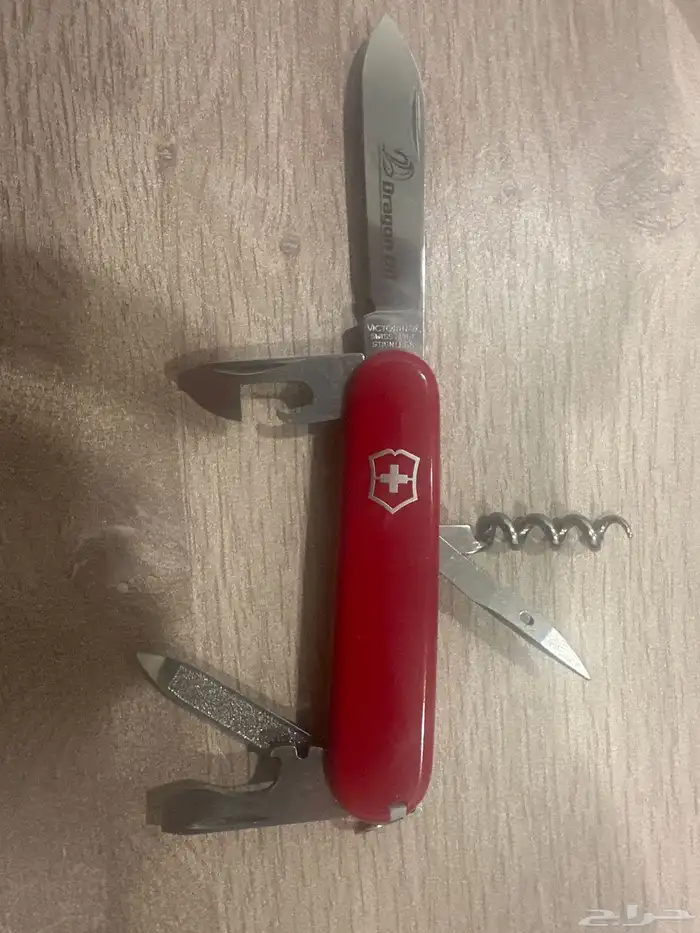 Victorinox Swiss Army knife سكين الجيش السويسري فيكتورينيكس 4