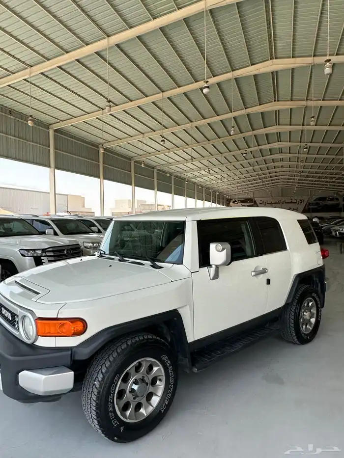 تويوتا اف جي 2012 رقم1 0