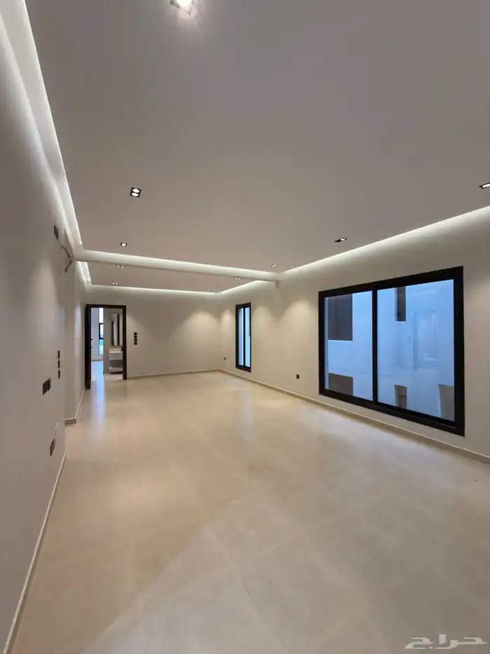 للبيع شقق سكنيه فاخرة طريق المدينه العسكريه بخميس مشيط 17