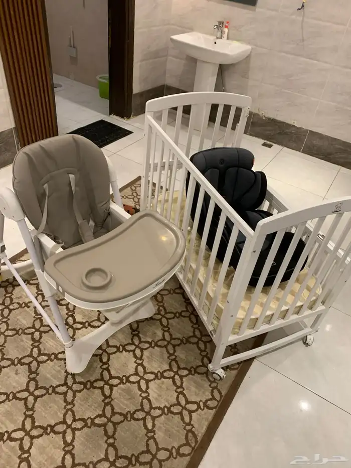 سرير اطفال مقعد سياره اطفال كرسي طعام اطفال 0