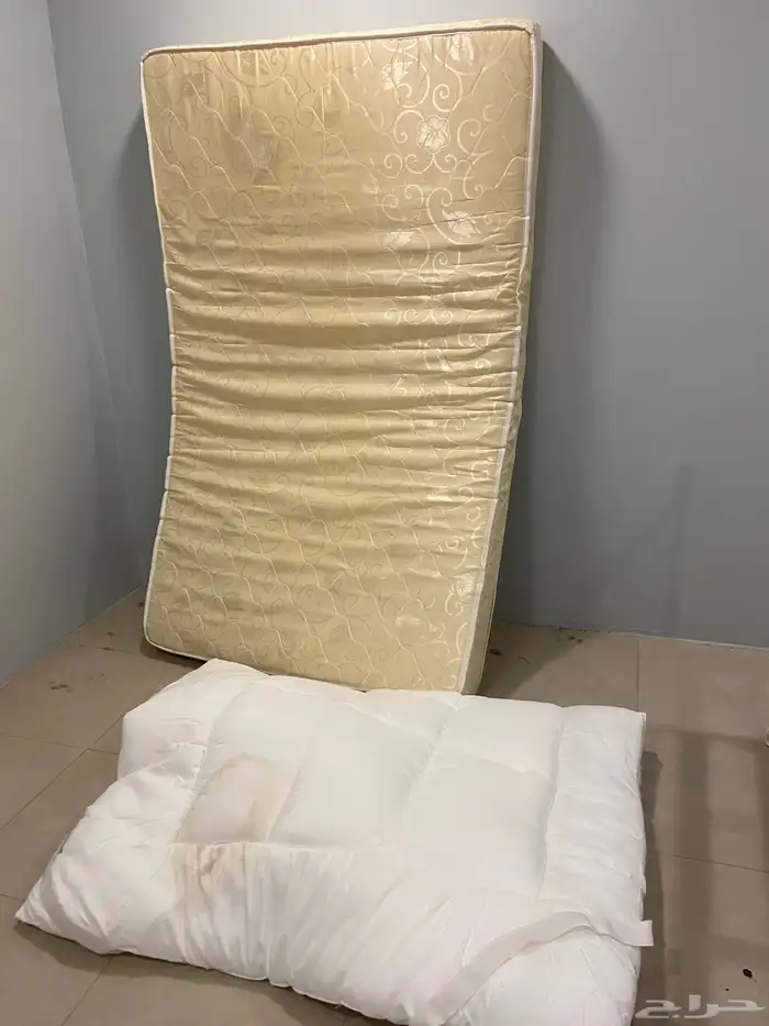 سرير ايكيا نفر ونص ومرتبة ولباد 1