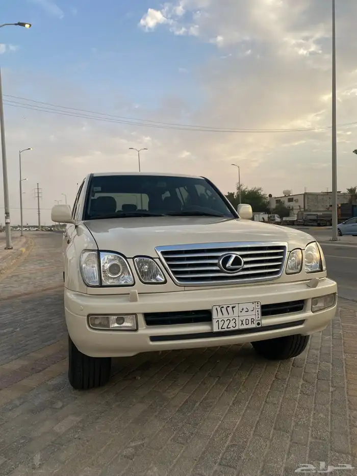 جيب لكزس Lx470 لون كريمي 2006 ممشى 400 13