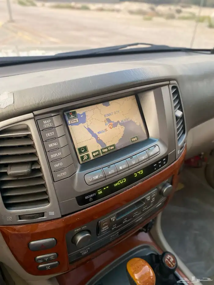 جيب لكزس Lx470 لون كريمي 2006 ممشى 400 6