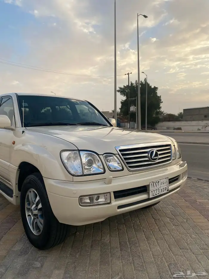 جيب لكزس Lx470 لون كريمي 2006 ممشى 400 15