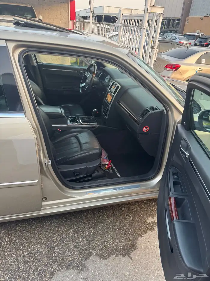 كرايزلر C300 2009 ( تم البيع ) 16