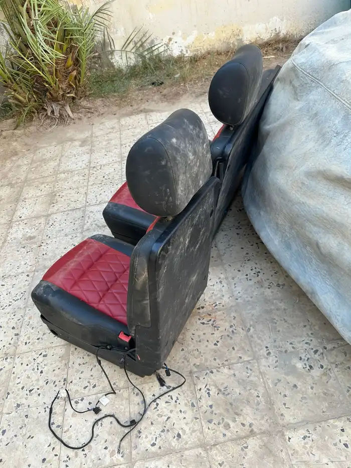 مرسيدس جي كلاس قطع غيار فقط 12