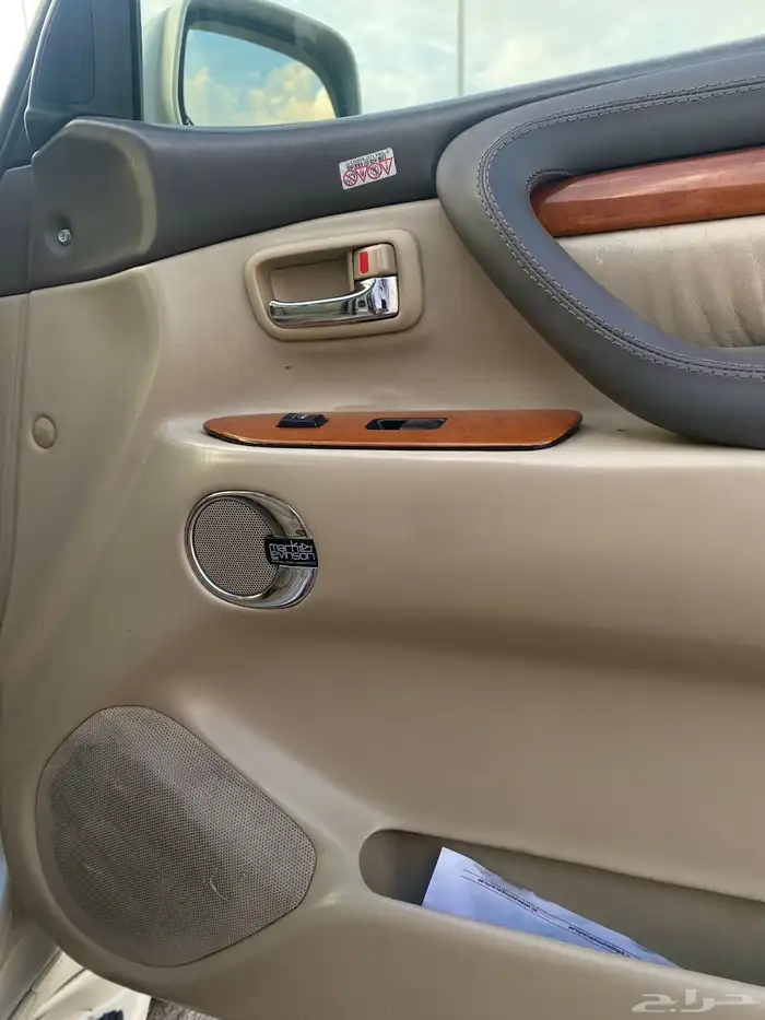 جيب لكزس Lx470 لون كريمي 2006 ممشى 400 10
