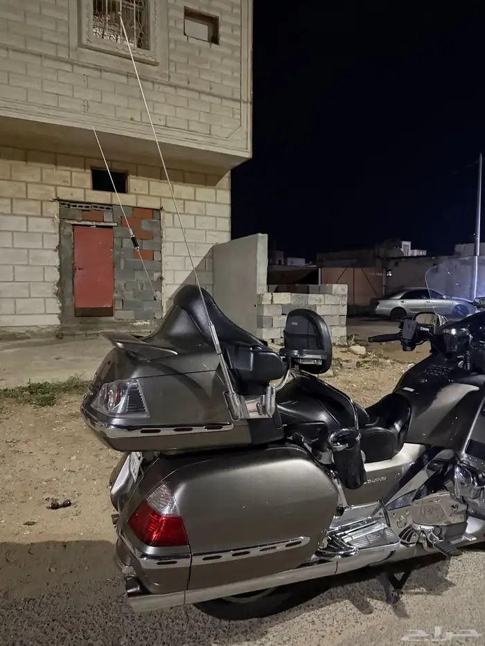 للبيع قولد ونق 2008 10