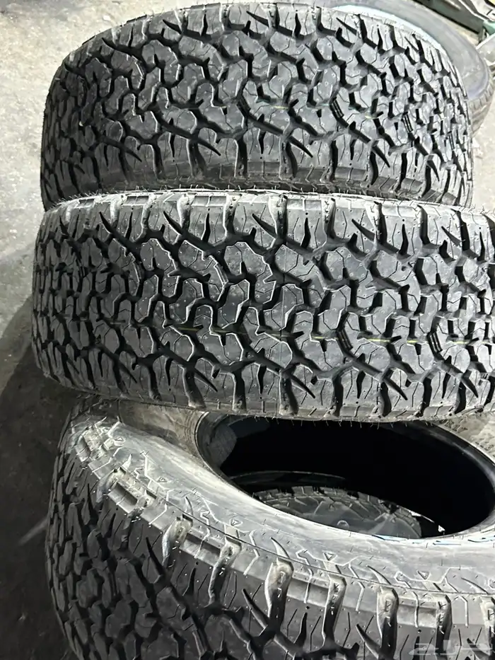 كفرات نص حجري فيرتش مقاس 315 70 17 بزرعهاء 12
