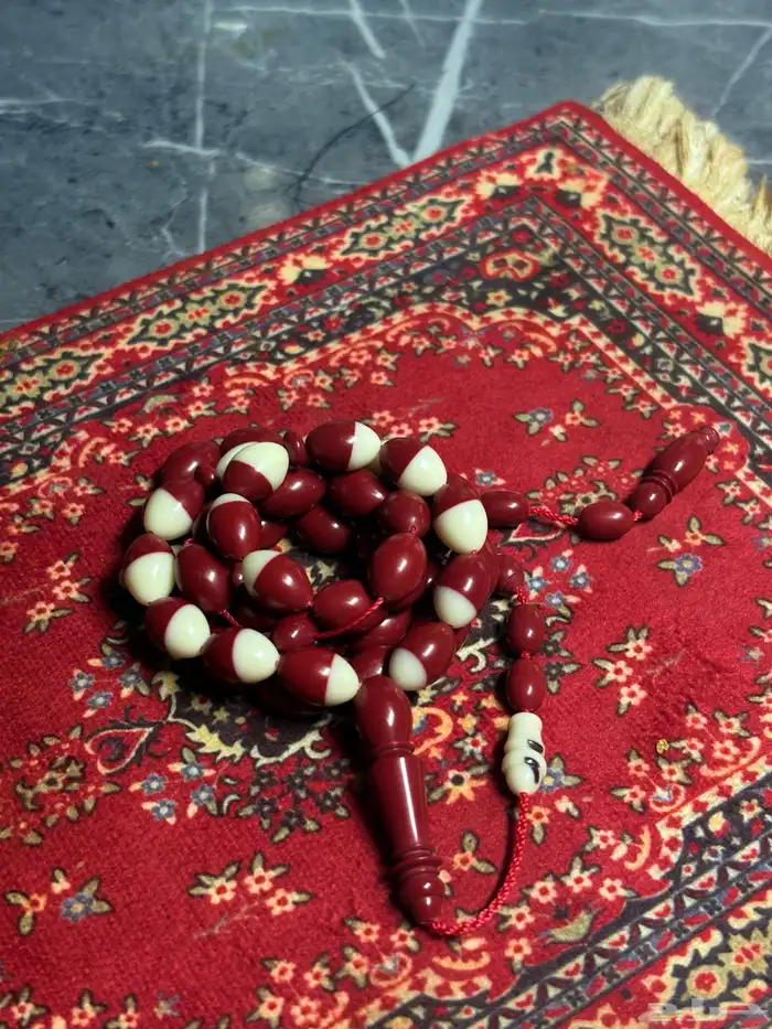 مسباح بلياردو عنابي 1