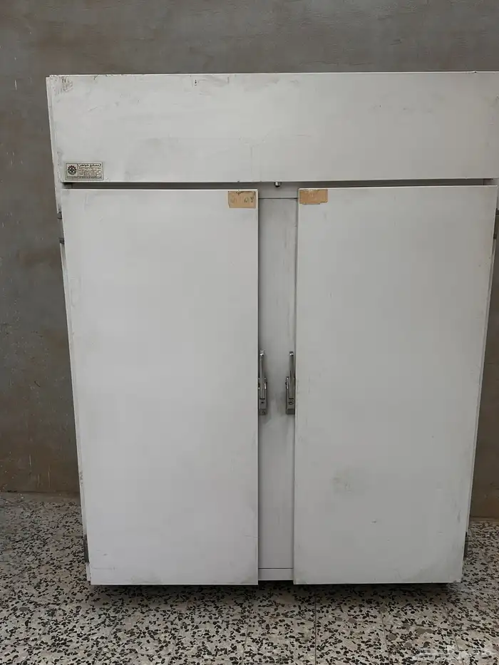 ثلاجة للبيع 0