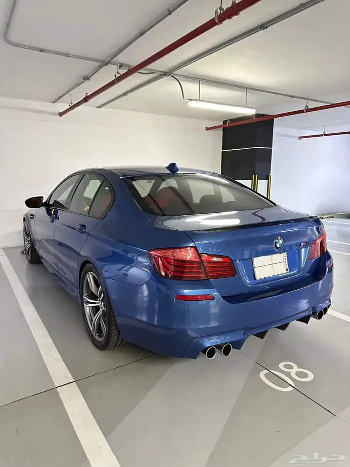 بي ام دبليو M5 1