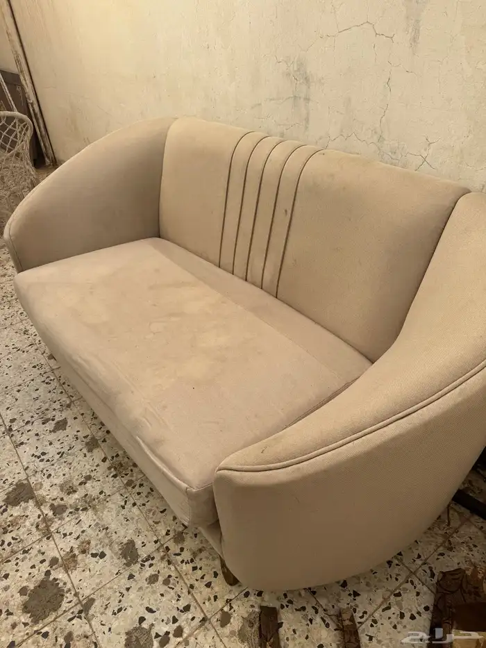 كنب من هوم سنتر أربع قطع 3