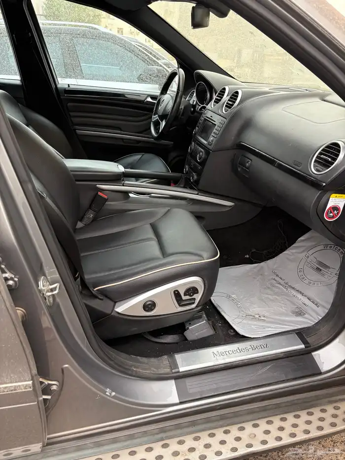 Mercedes-Benz ML 500 Grand Edition 9