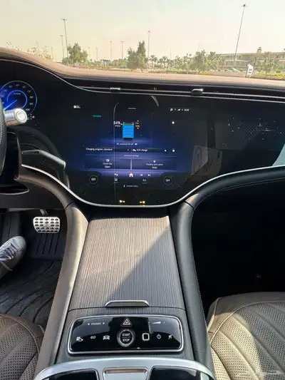 Mercedes EQE 2023 low mileage index