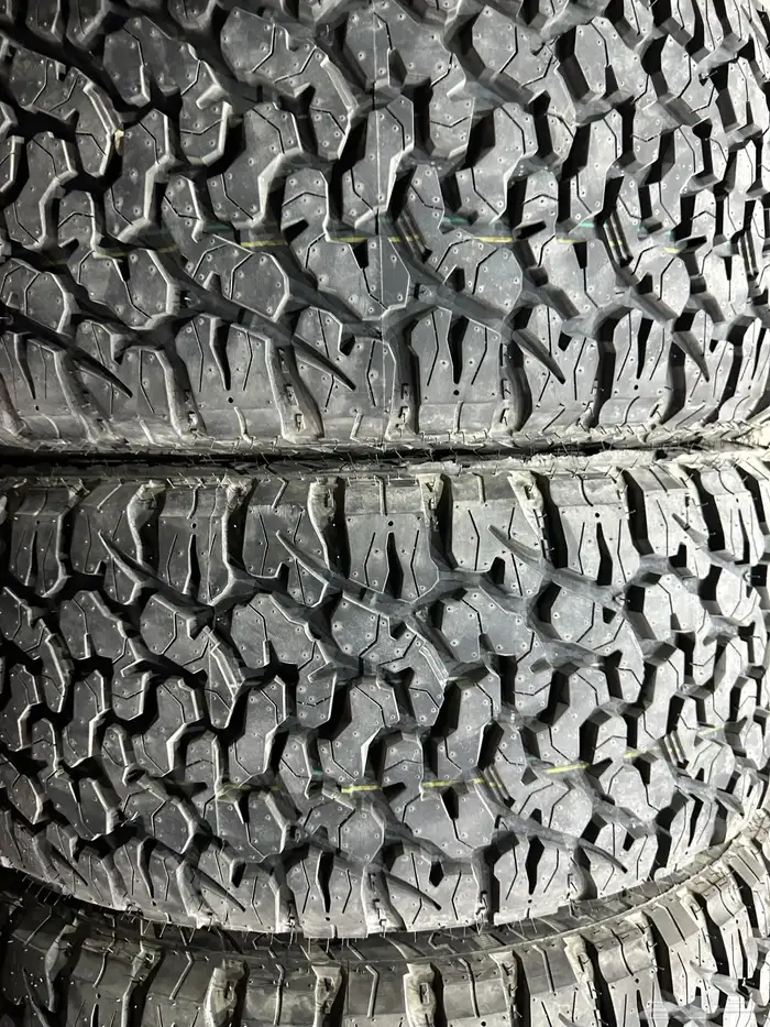 كفرات نص حجري فيرتش مقاس 315 70 17 بزرعهاء 6