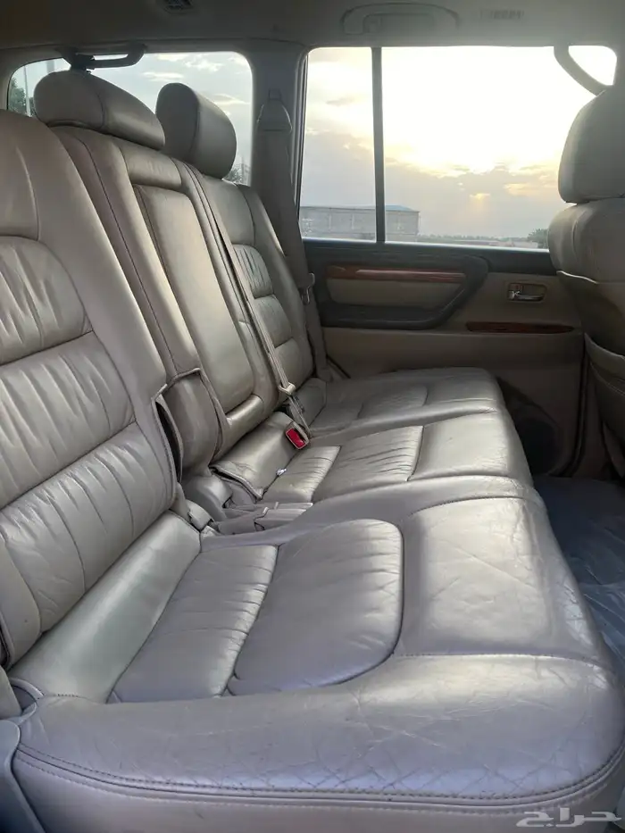 جيب لكزس Lx470 لون كريمي 2006 ممشى 400 8