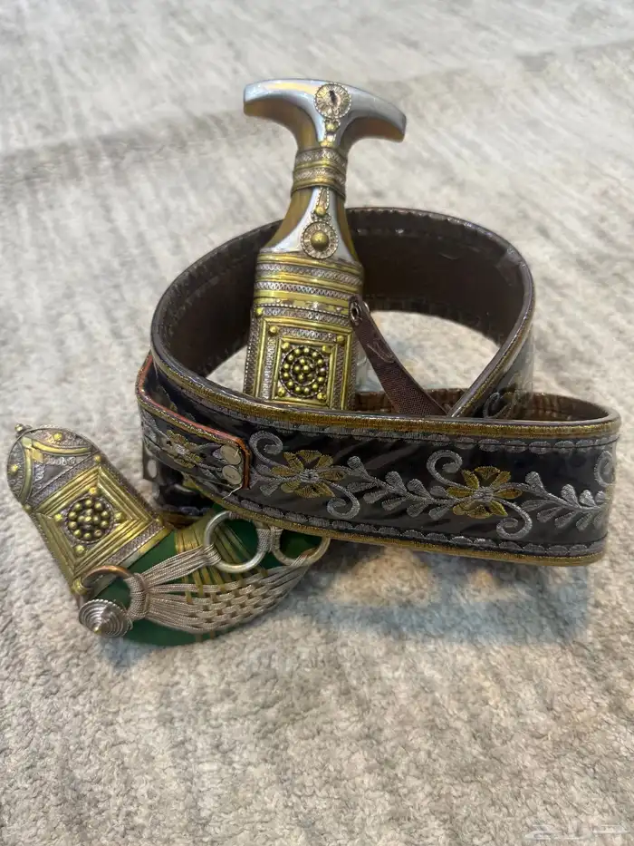 خنجر صب فضه ونحاس 1