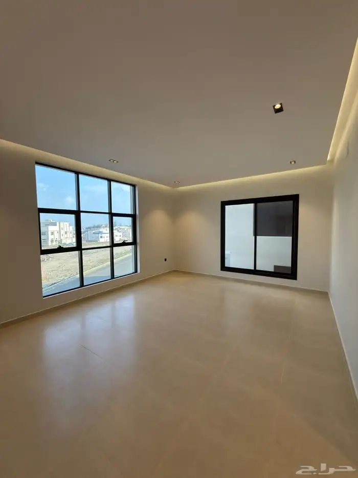 للبيع شقق سكنيه فاخرة طريق المدينه العسكريه بخميس مشيط 6