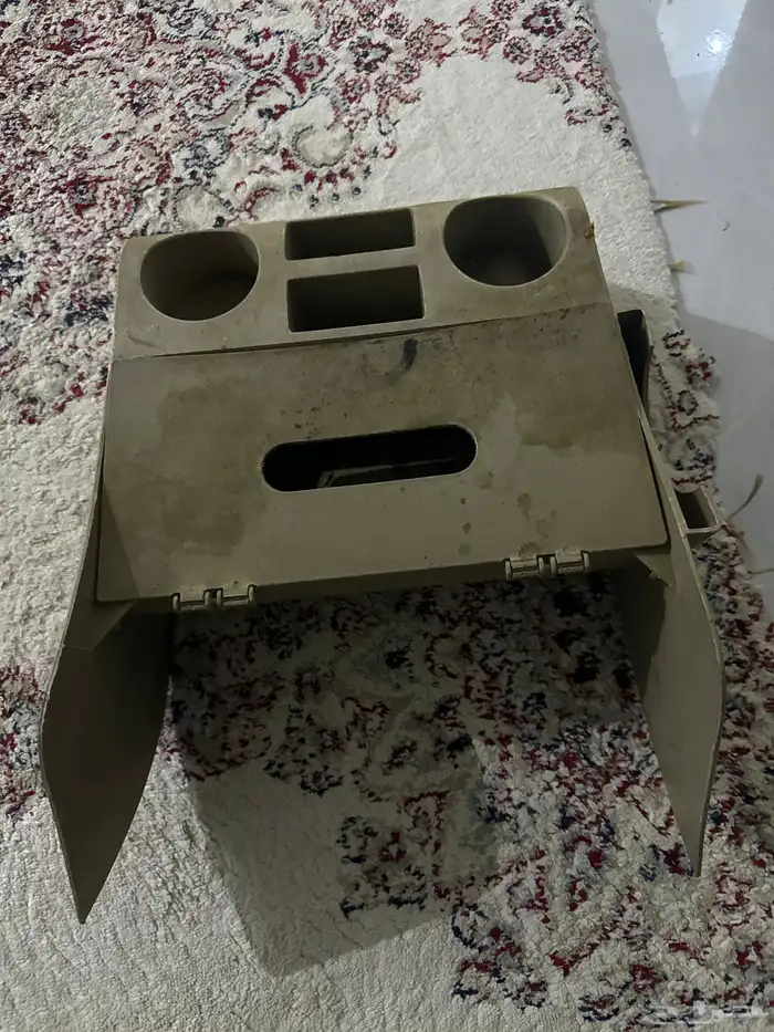 حاملة اكواب فورد 0