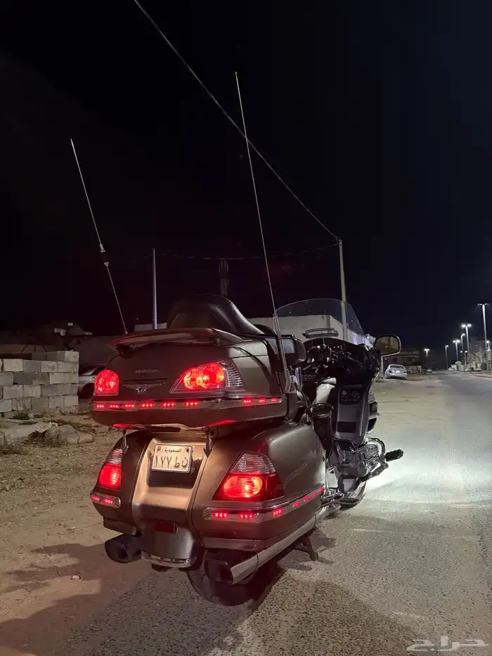 للبيع قولد ونق 2008 3