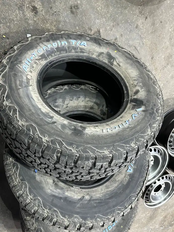كفرات نص حجري فيرتش مقاس 315 70 17 بزرعهاء 21
