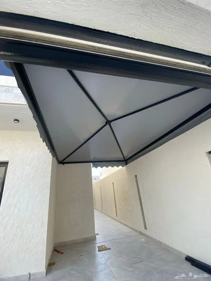 مظلات 1