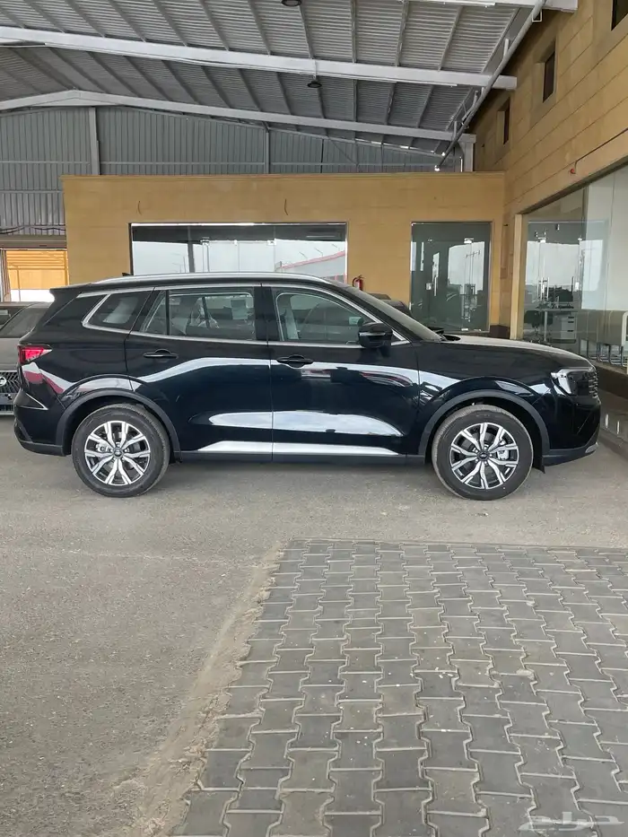 فورد تريتوري ترند أسود 2026 أقل سعر لدى الحسن 4