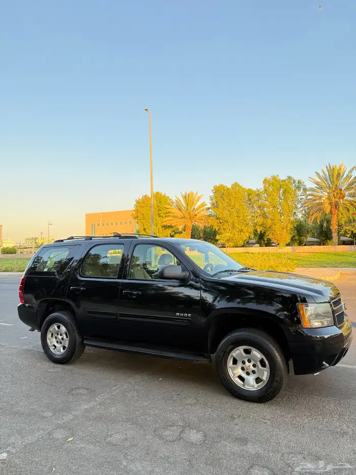 تاهو 2010 دبل اسود LT مالك اول 0