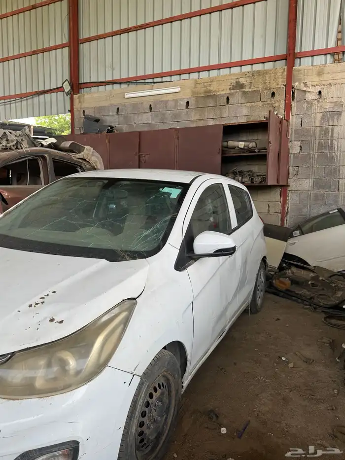 سبارك 2019 للبيع قطع فقط 1