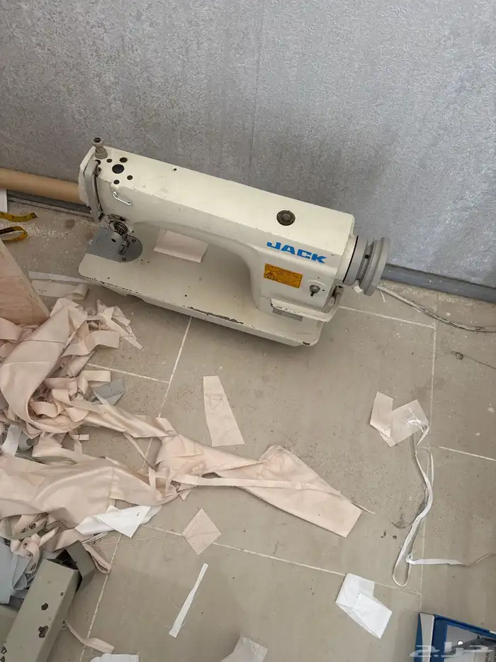 مكينة خياط 1