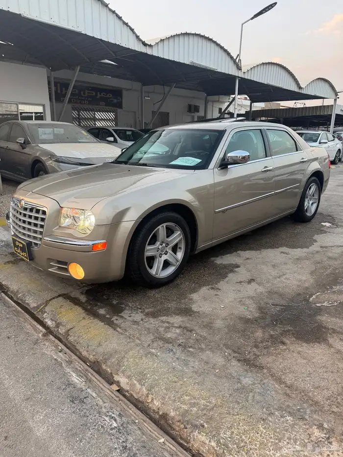 كرايزلر C300 2009 ( تم البيع ) 2