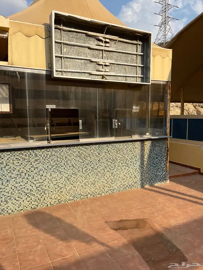 فرصه استثماريه مطعم في موقع ممتاز للإيجار 20