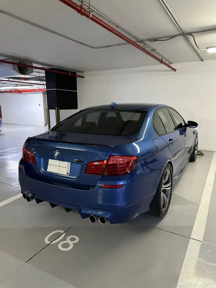 بي ام دبليو M5 5