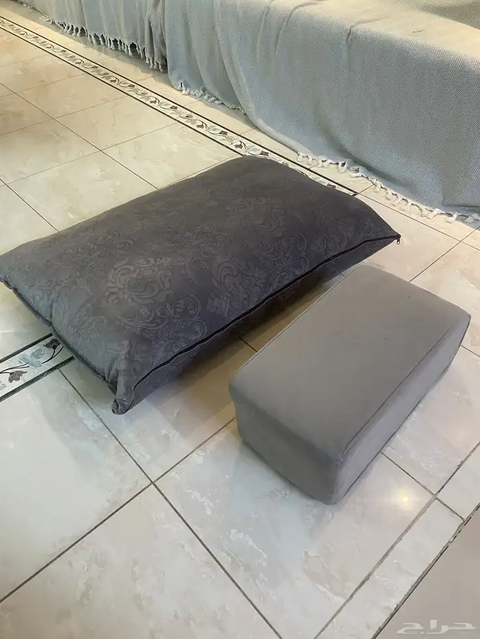 جلسة ارضية 2