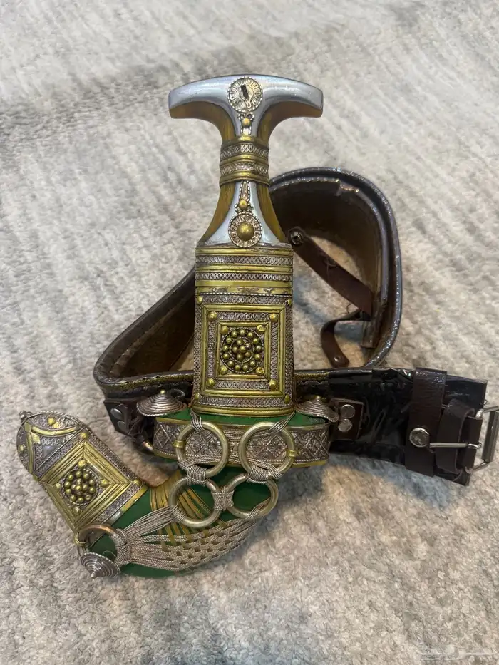 خنجر صب فضه ونحاس 0