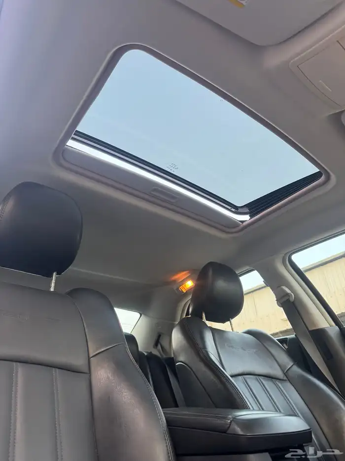 كرايزلر C300 2009 ( تم البيع ) 14