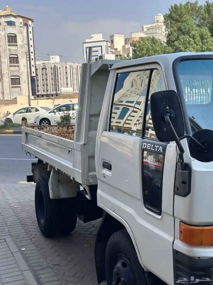 سيارة قلاب دايهاتسون 0