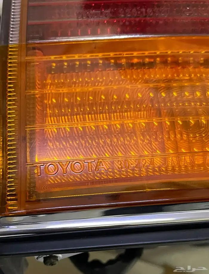 اسطب ركن يمين تويوتا كراون 98 وتحت جديد اصلي 4