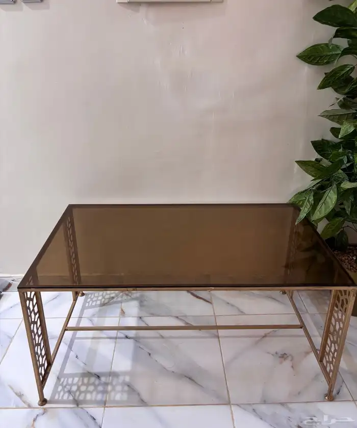 طاولة 0