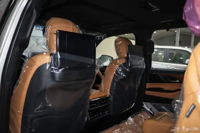 لكزس -BB 600LXوارد الساير 2025 فل كامل 25 سماعه 10