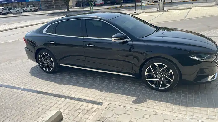 أزيرا - 2020 - بنزين - 3.3cc وارد كوريا تم البيع 3