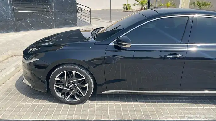 أزيرا - 2020 - بنزين - 3.3cc وارد كوريا تم البيع 7