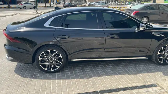أزيرا - 2020 - بنزين - 3.3cc وارد كوريا تم البيع 11