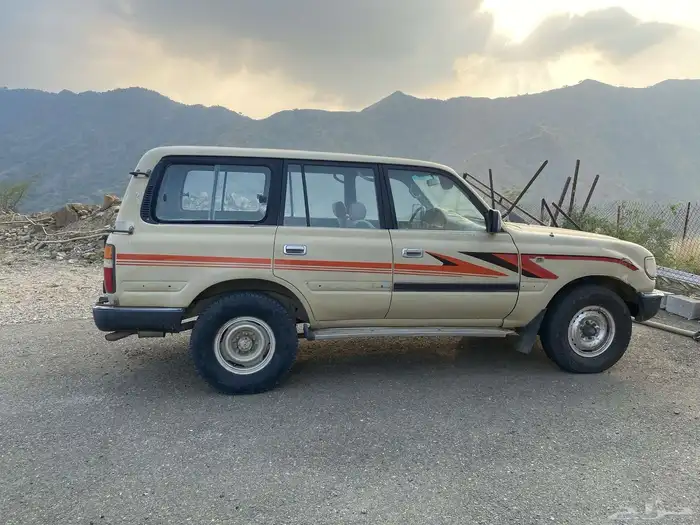 صالون جي اكس 94 2