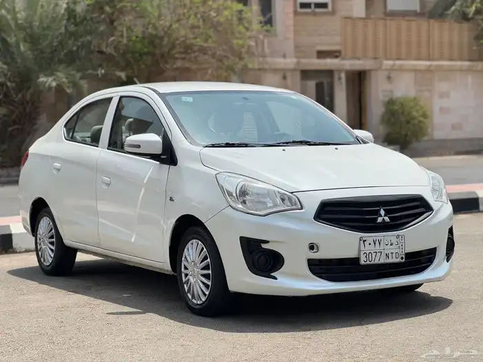 متسوبيشي اتراج 2020 البيع 22000 الف 2