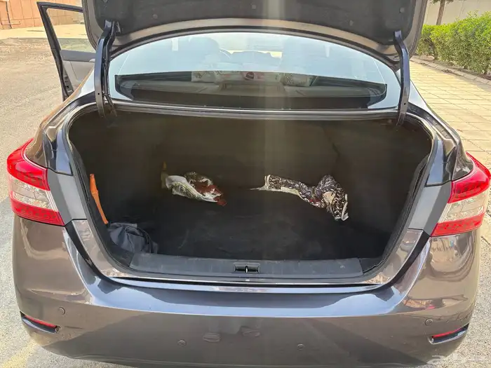 للبيع نيسان سنترا 8