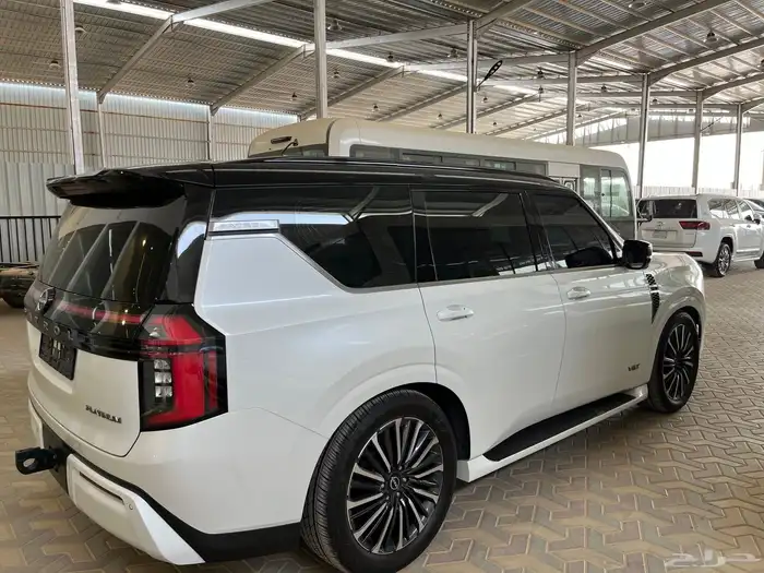 نيسان باترول بلاتنيوم 2025 -30K 4