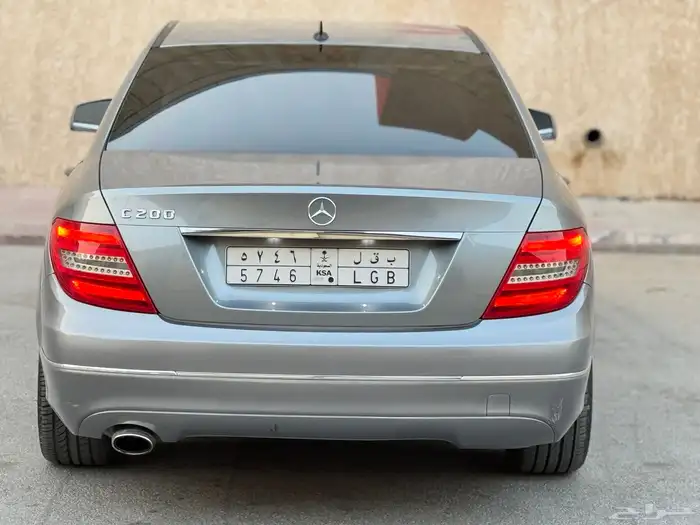 مرسيديس c200 2012 7